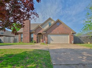 1828 NW 176th St, Edmond, OK 73012
