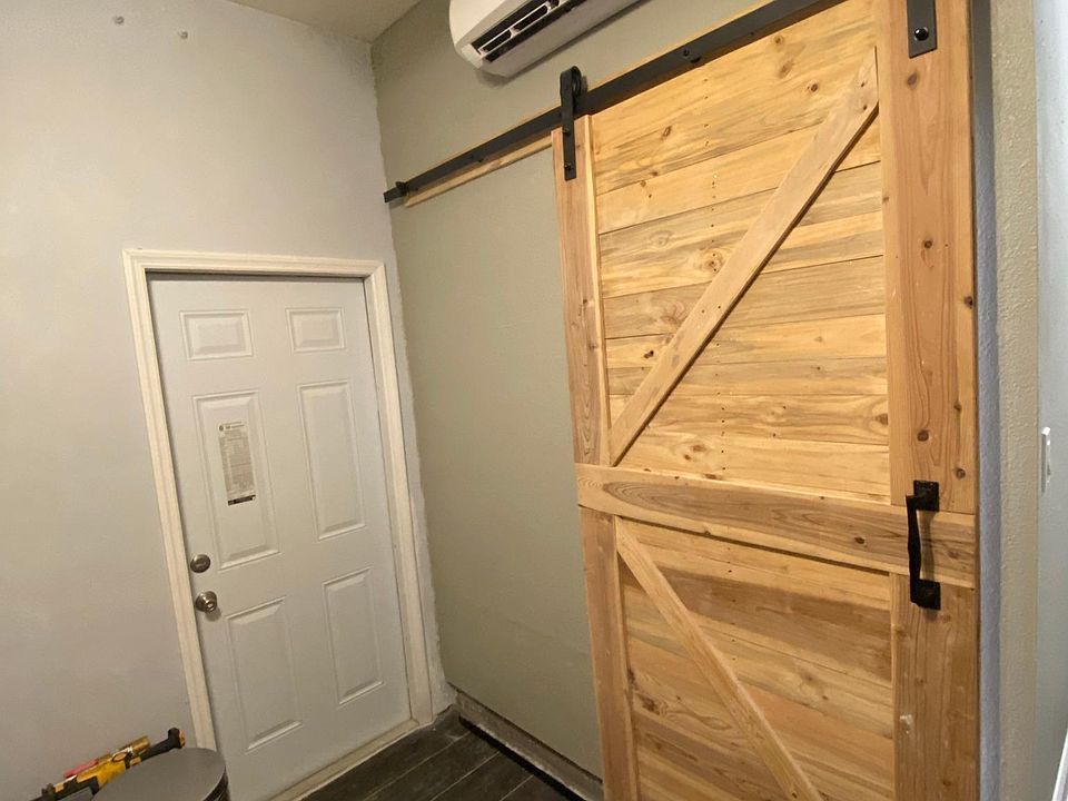 1st image of 2721 NE 42nd Ave