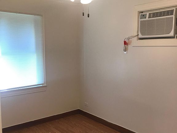 5th image of 200 N Carol St