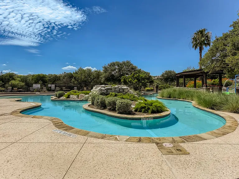 23927 Waterhole Ln — Photo 26
