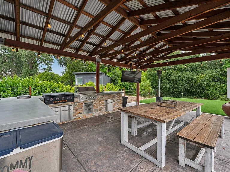 20550 Palmer Ave — Photo 47