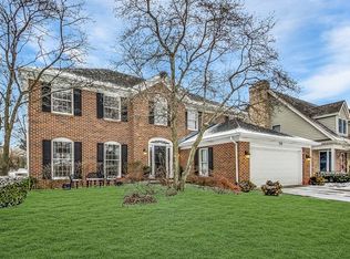 538 Cedar Ln, Lombard, IL