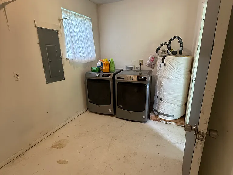 225 Polk Rd #123 — Photo 23