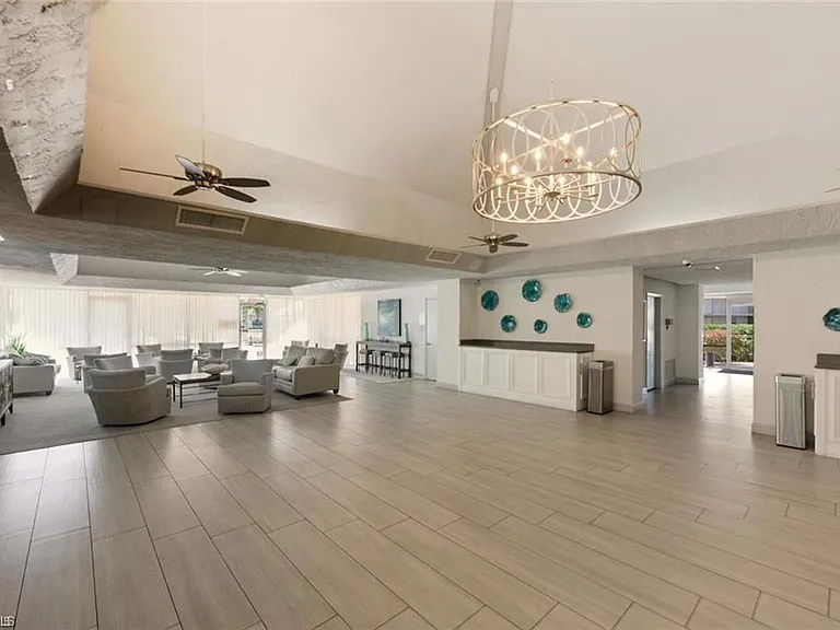225 Turtle Lake Ct #210 — Photo 21