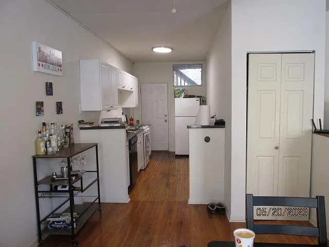 724 W Roscoe St #1N — Photo 3
