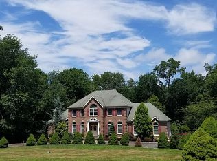 7 Princess Ct, Millstone Township, NJ