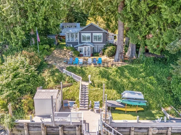 10205 SW Tillicum Lane, Vashon, WA 98070