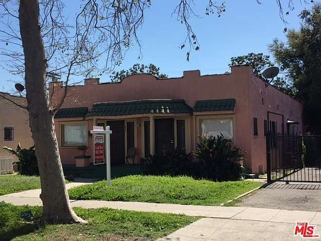 2nd image of 1032 W 60th St