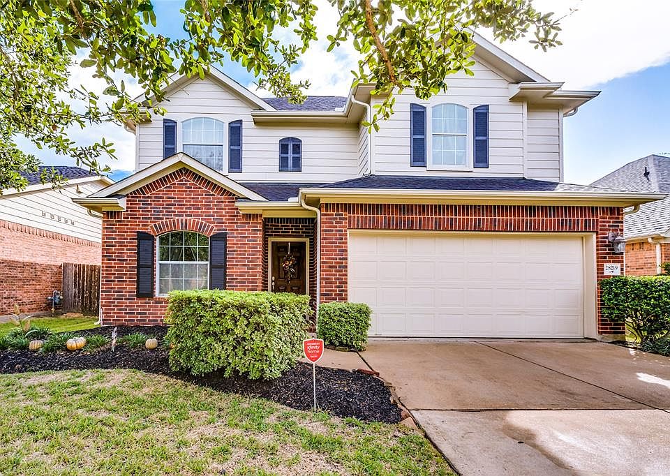 1st image of 28219 Sweet Oak Ln