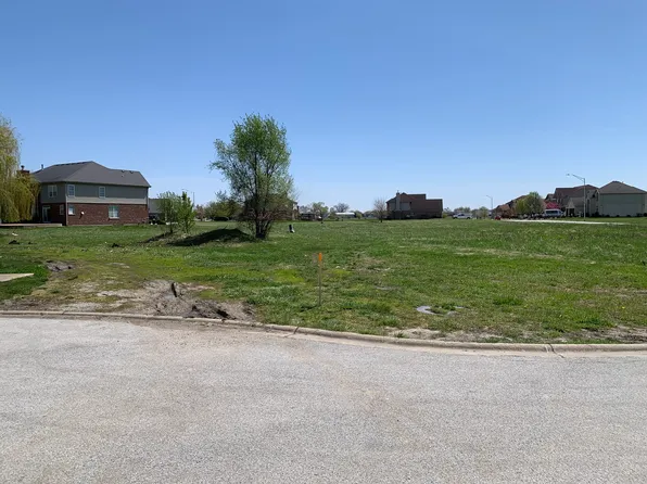 19641 Christina Ct, Chicago Heights, IL 60411