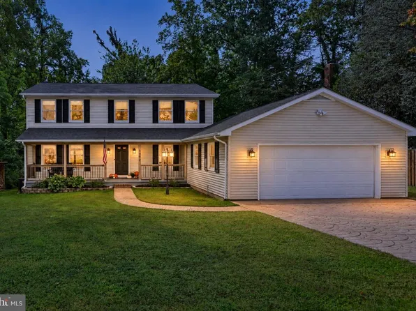 1292 Swan Dr, Annapolis, MD 21409