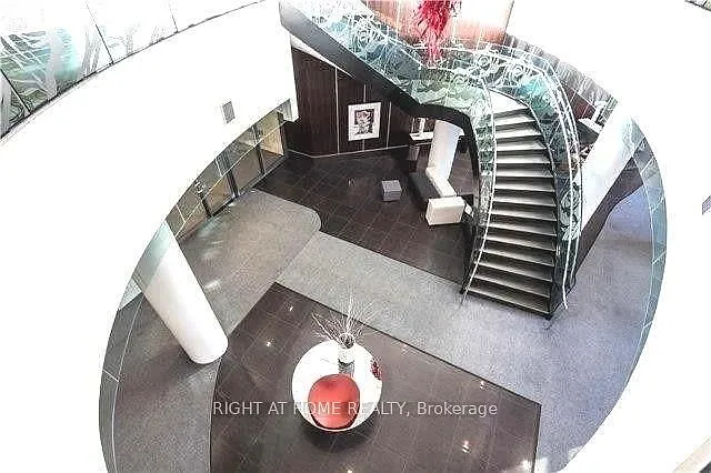 5162 Yonge St #2615 — Photo 25