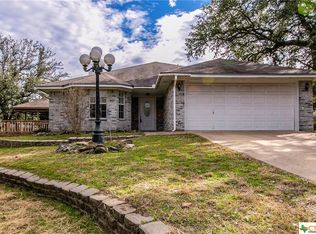 8 E Maya Ln, Belton, TX 76513