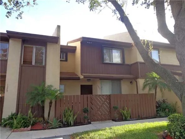 1327 Hampton Blvd, North Lauderdale, FL 33068