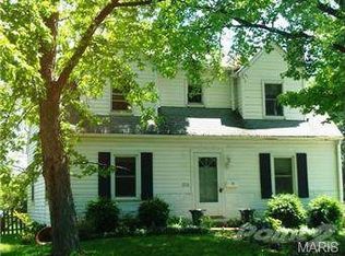 1206 Ruth Dr, Saint Louis, MO 63122