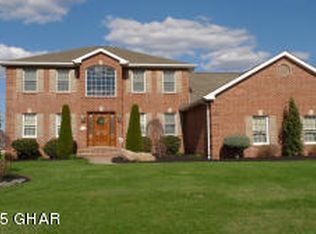 123 Abbey Rd, Sugarloaf, PA 18249