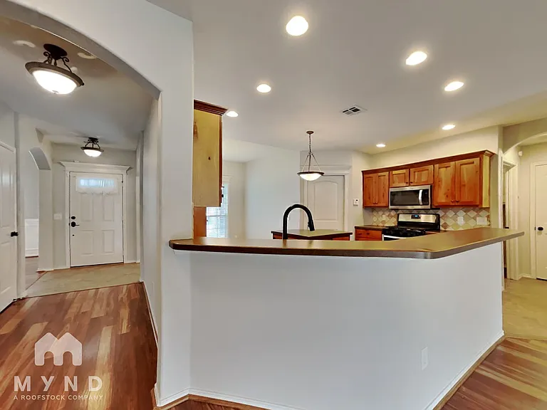 20370 E 49th St S — Photo 6