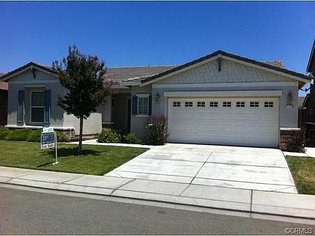 1st image of 2570 Boulder Dr
