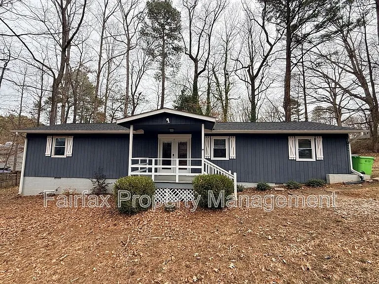 6906 Baywood Dr — Photo 2