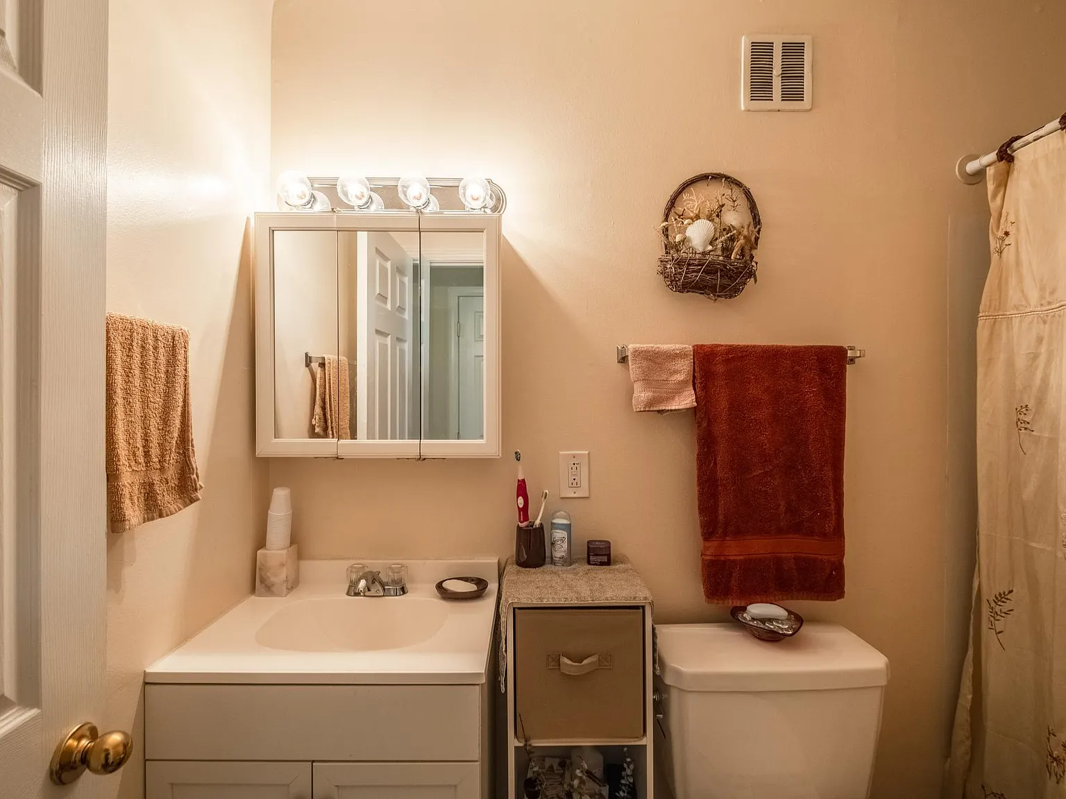 Orchard Park Apartments — Photo 4