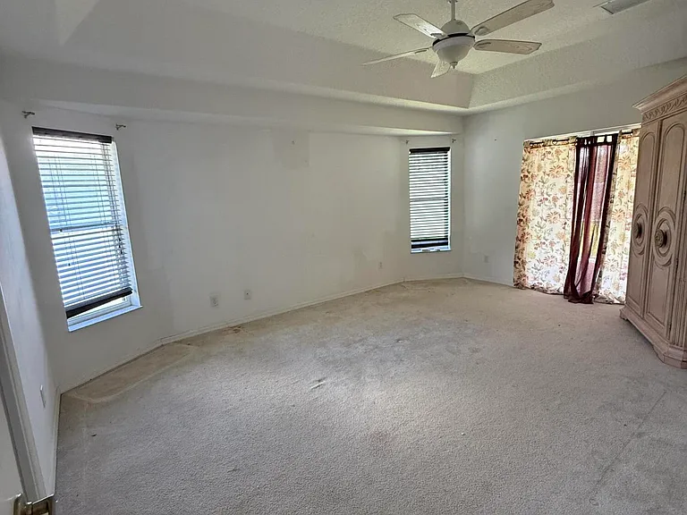 3419 SW Galeti St — Photo 7