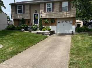 804 W Martindale Rd, Englewood, OH 45322