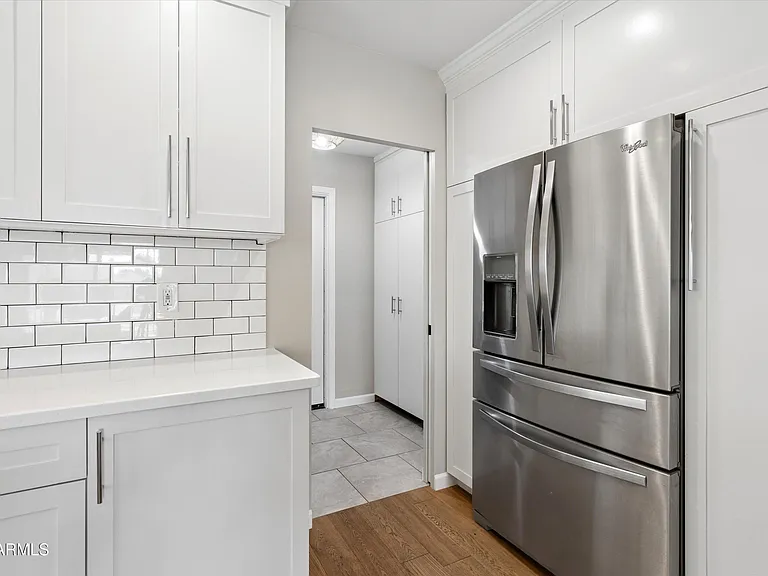 5401 E Beck Ln — Photo 13