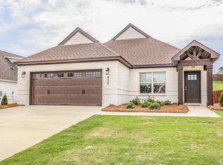 950 Wheat Ridge Dr, Prattville, AL 36066