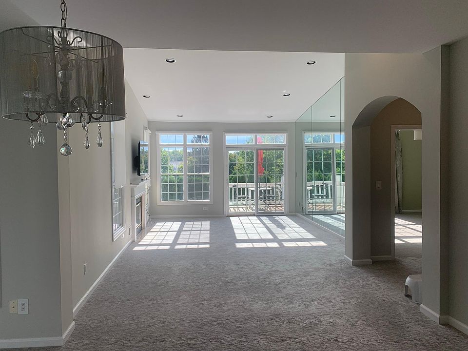 1st image of 52 Doral Greens Dr W