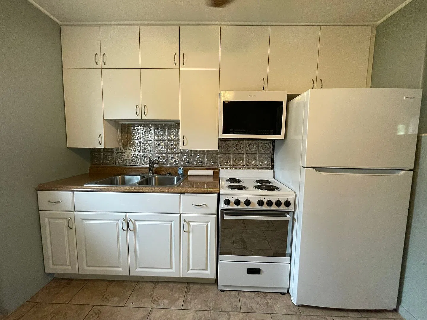 Cozy well maintained Two-bedroom One bathroom house- Ormond Beach- Beachside — Photo 4
