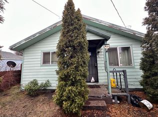 549 California St, Weed, CA 96094