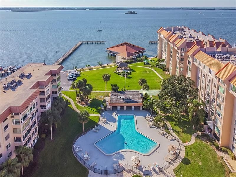 Edgewater Arms 1st Condominiums Dunedin, FL Zillow