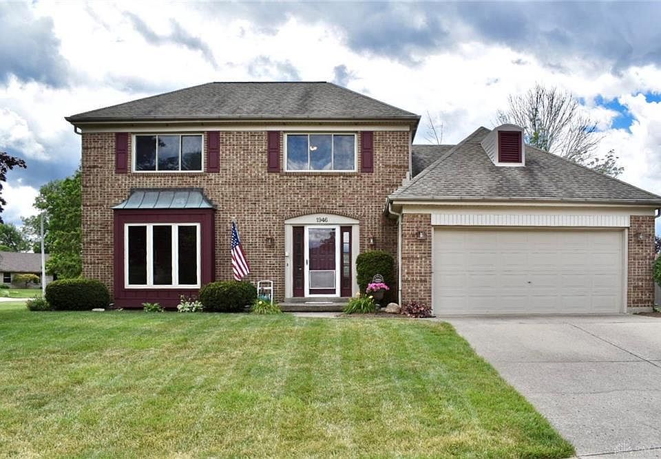 1st image of 1946 Robinhood Dr