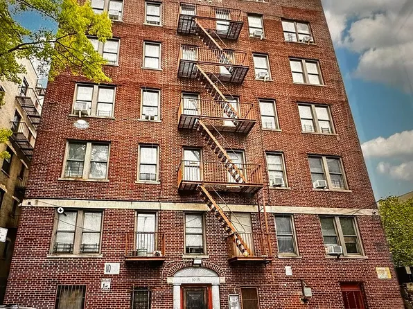 1015 Anderson Ave APT 5A, Bronx, NY 10452