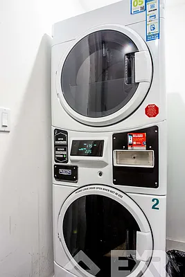 Rented by EXR | media 25