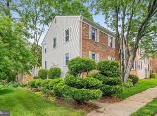 5500 Kendrick Ln, Burke, VA 22015