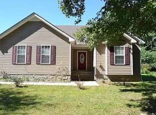 2305 Lone Oak Rd, Paris, TN 38242