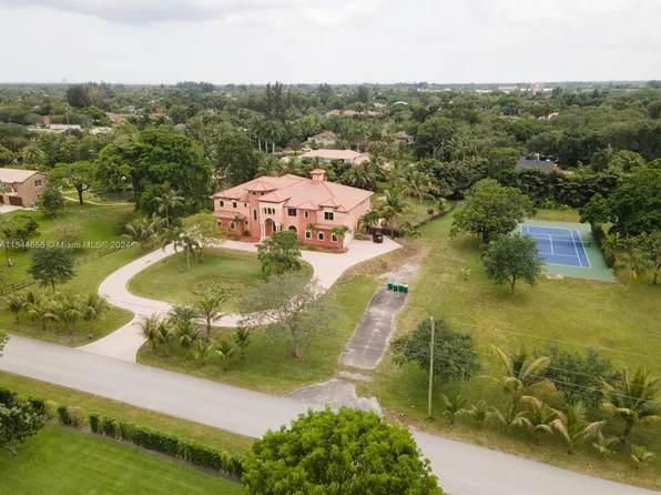 11930 NW 8th St, Fort Lauderdale, FL 33325