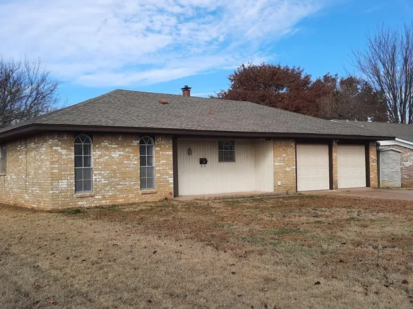 12 Chickasaw Dr, Shawnee, OK 74801