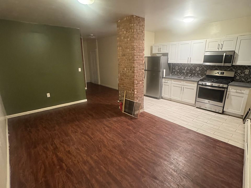 1st image of 192 Etna St Floor 2