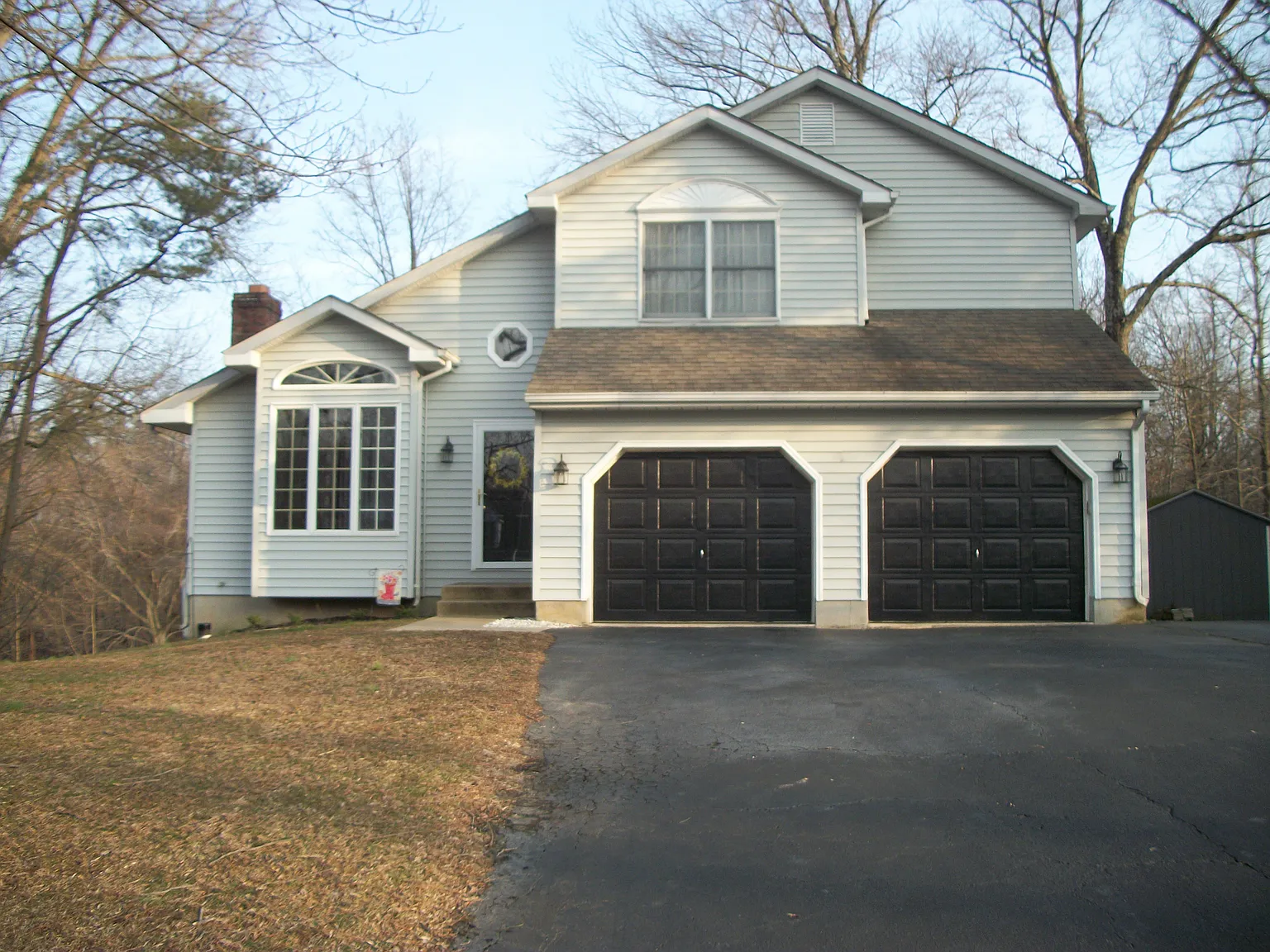 145 White Pine Cir photo 1