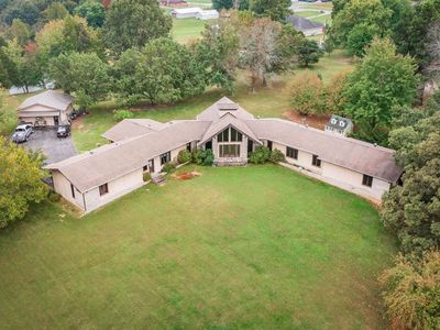 412 Fox Hall Dr, Greenville, KY, 42345