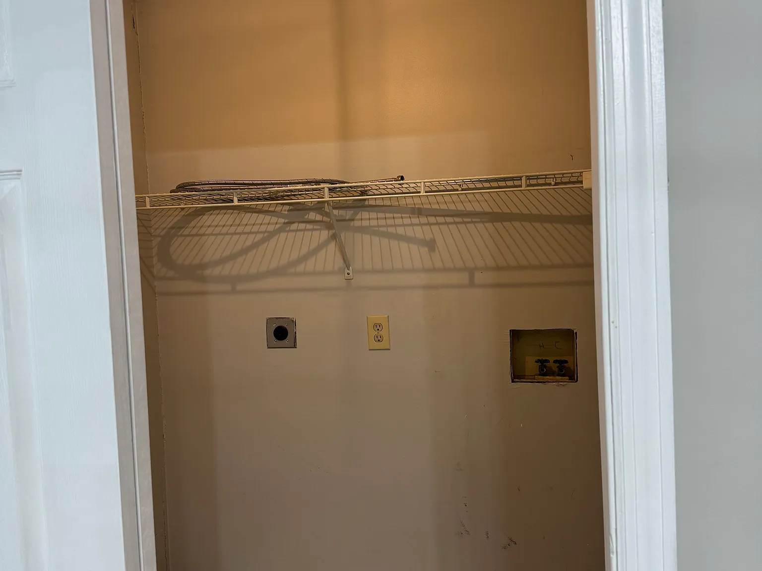 2 bed, 800 sqft, $1,000 — Photo 4