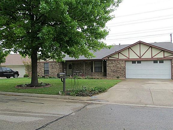 2nd image of 7004 Meadow Park Dr S