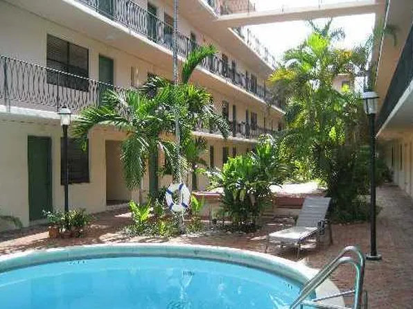 3242 Mary St #115, Miami, FL 33133