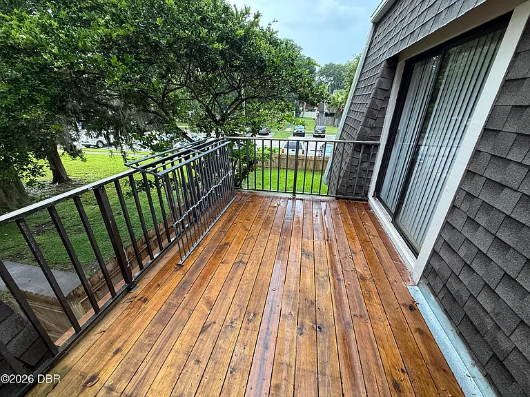 71 Springwood Sq — Photo 14
