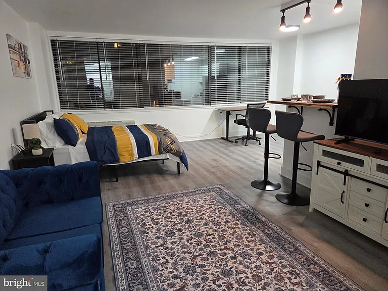 2201 L St NW #612 — Photo 14