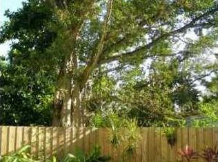 436 NE 77th Street Rd APT 11, Miami, FL 33138