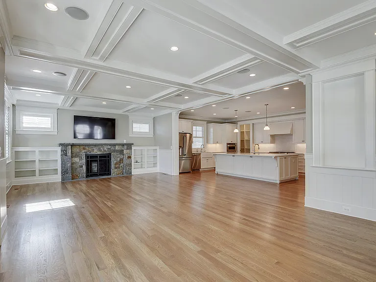8703 Bradmoor Dr — Photo 14