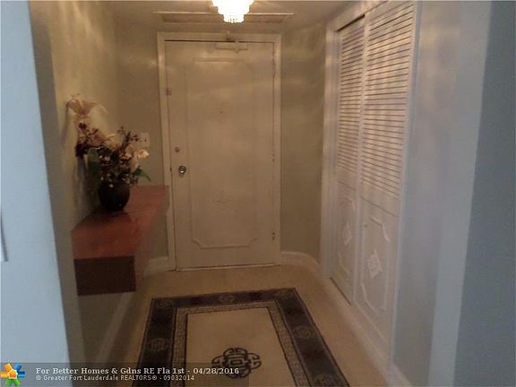 5th image of 3850 Galt Ocean Dr APT 1202